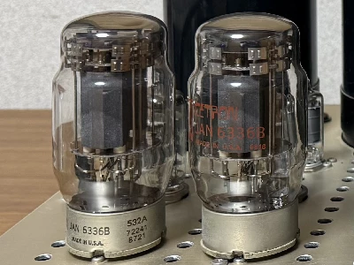 CETRON 6336B vacuum tube, the OTL amplifier's output tube (Photo 1-47)